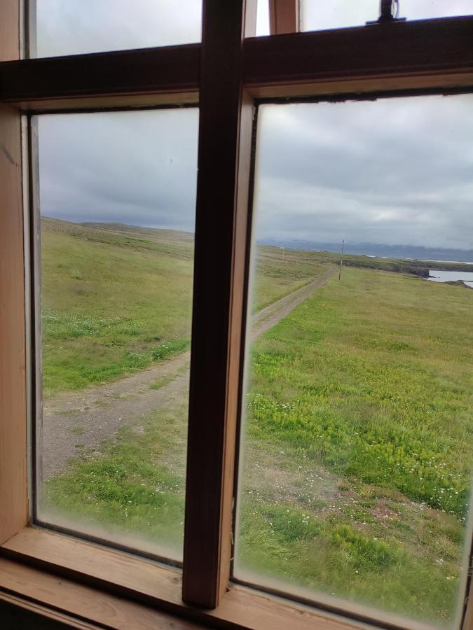 Happy-Cove Guesthouse - By The Sea Bakkafjorthur Exterior photo