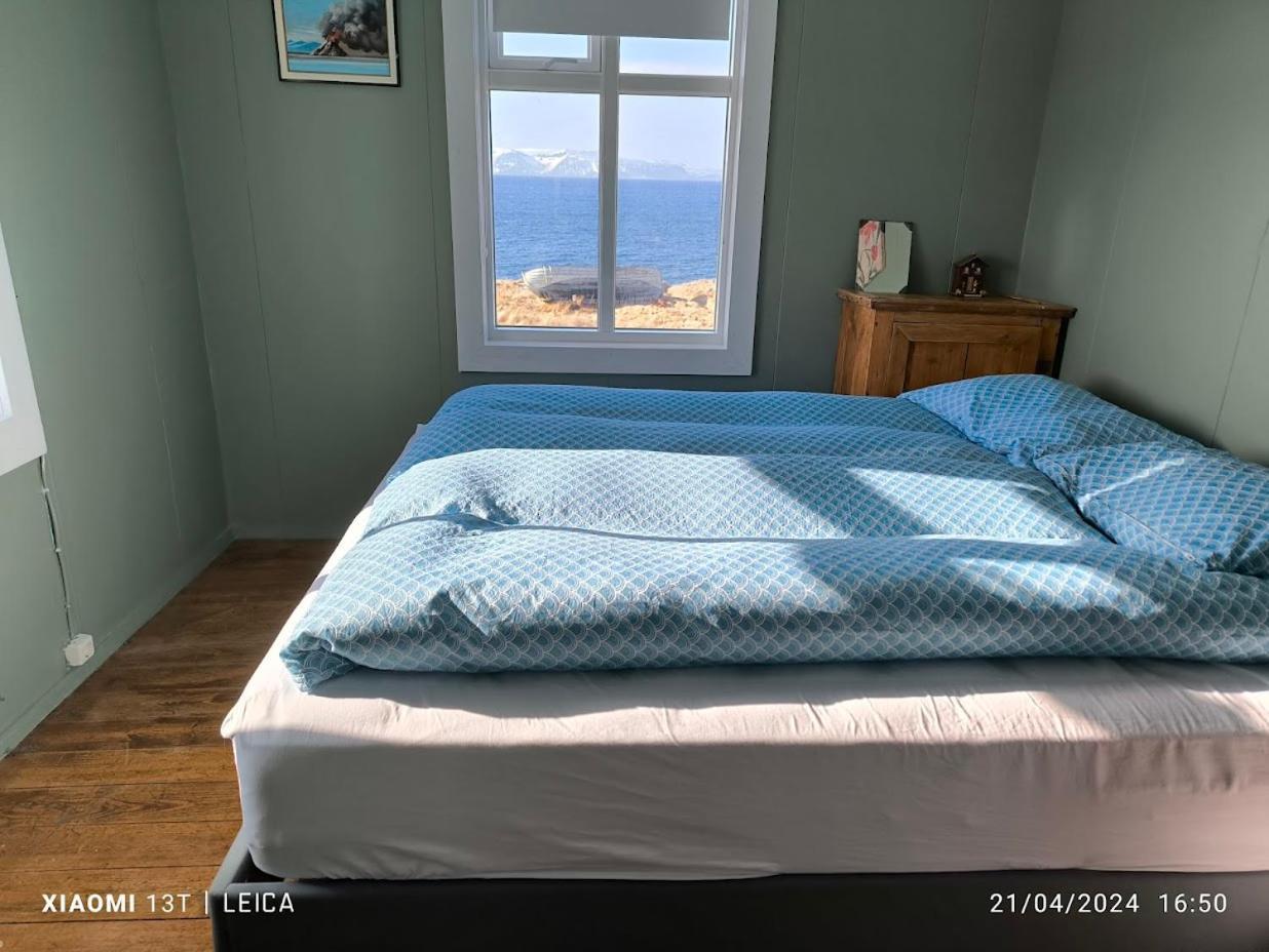 Happy-Cove Guesthouse - By The Sea Bakkafjorthur Exterior photo
